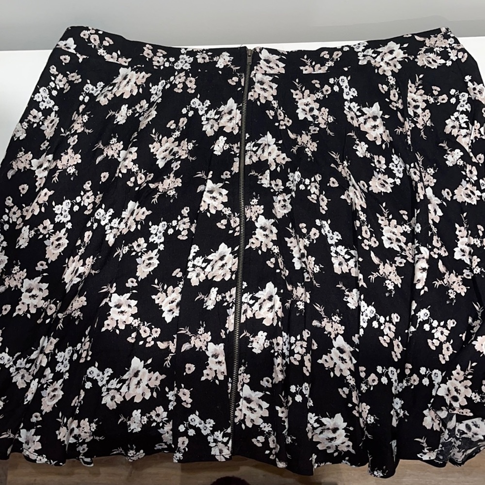 Floral skirt Forever 21 size 3X